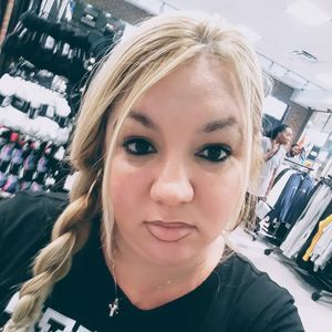 Meet your Posher, Yeniet